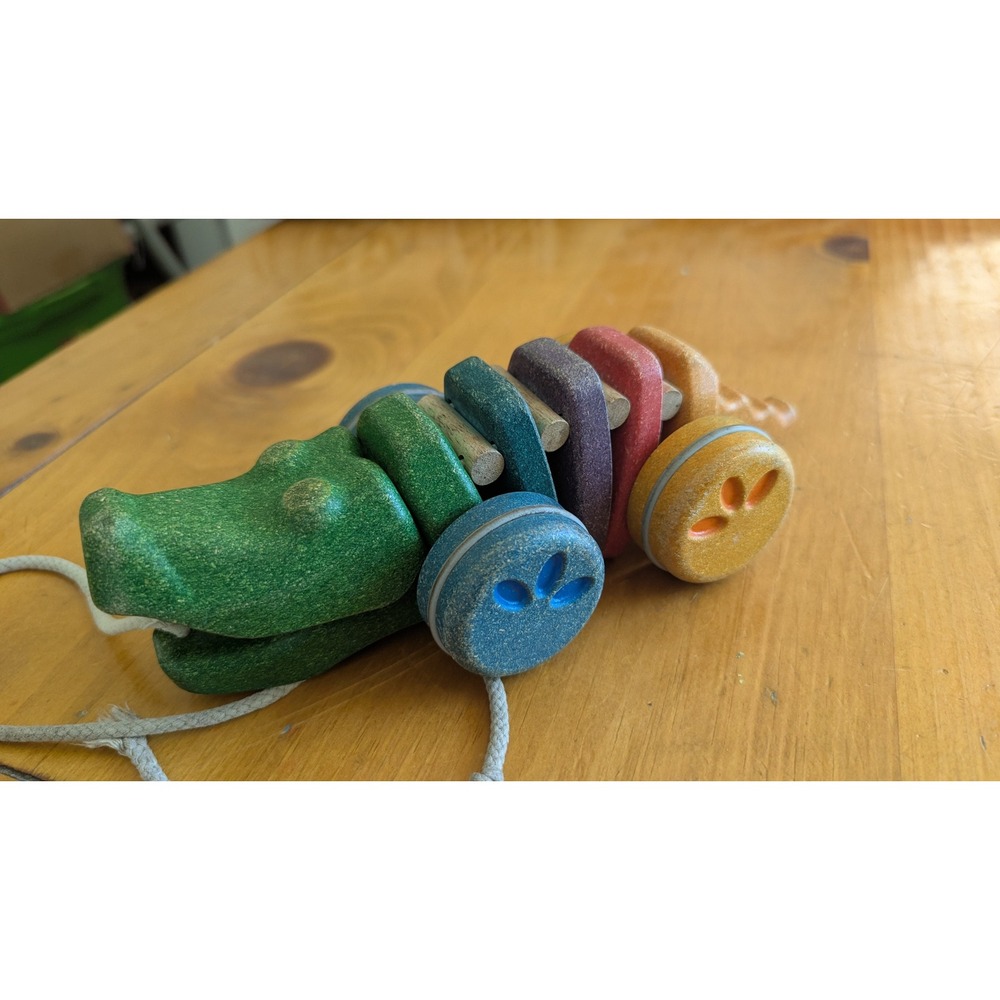 PlanToys Dancing Alligator Wooden Pull Toy Rainbow Sustainable PlanWood 5105
